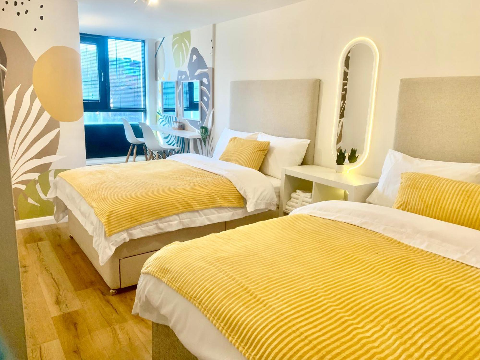 Large Stylish 3 Bedroom City Centre Apartment Free Secure Parking Liverpool Eksteriør bilde