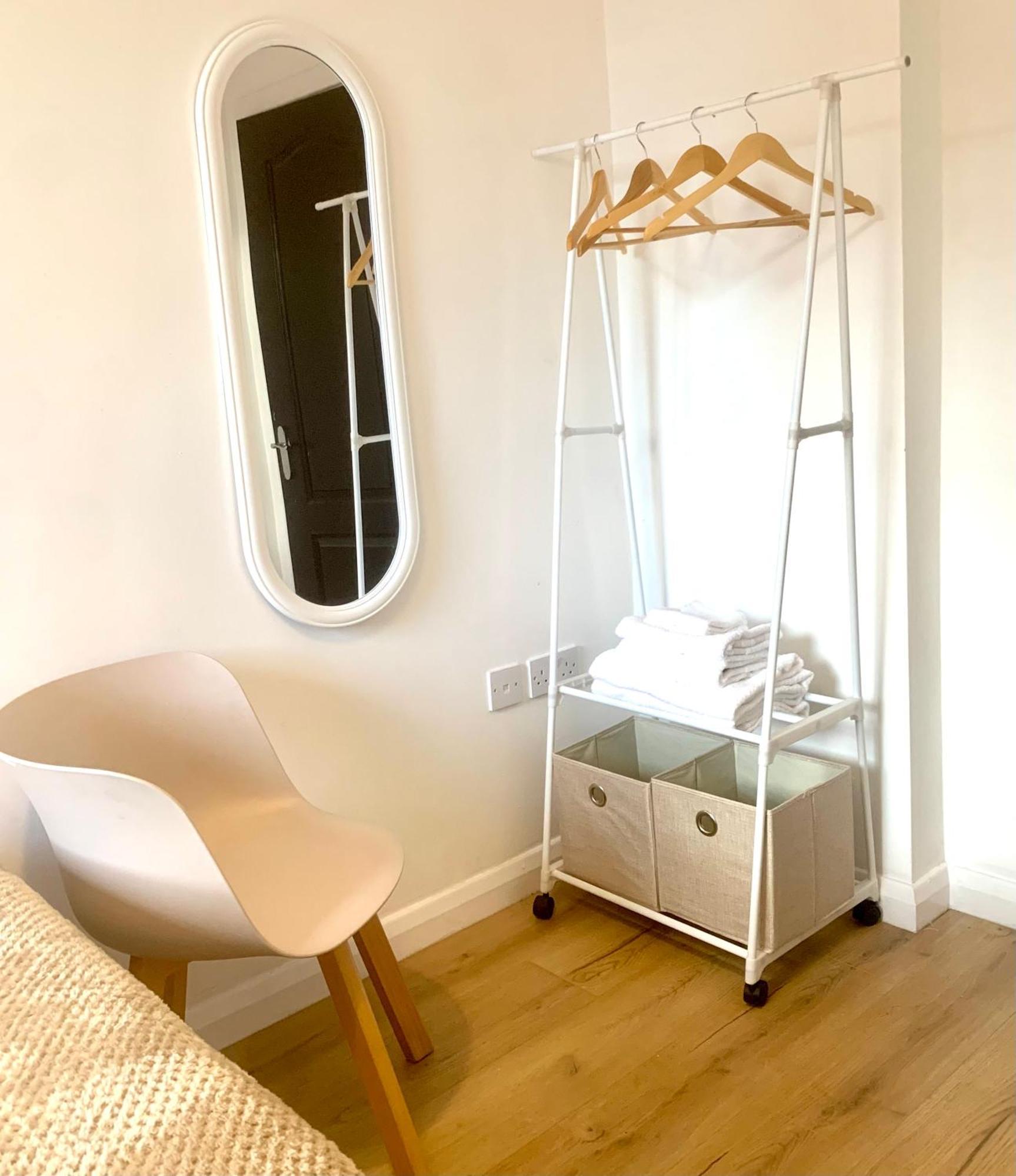 Large Stylish 3 Bedroom City Centre Apartment Free Secure Parking Liverpool Eksteriør bilde